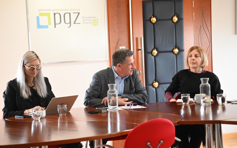 zrno-napredka-2, pomurska-gospodarska-zbornica, knss-neodvisnost