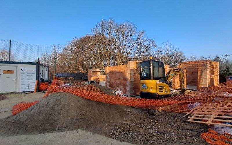 mv-svetniki majšperk.jpg