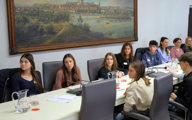 medobcinski-otroski-parlament