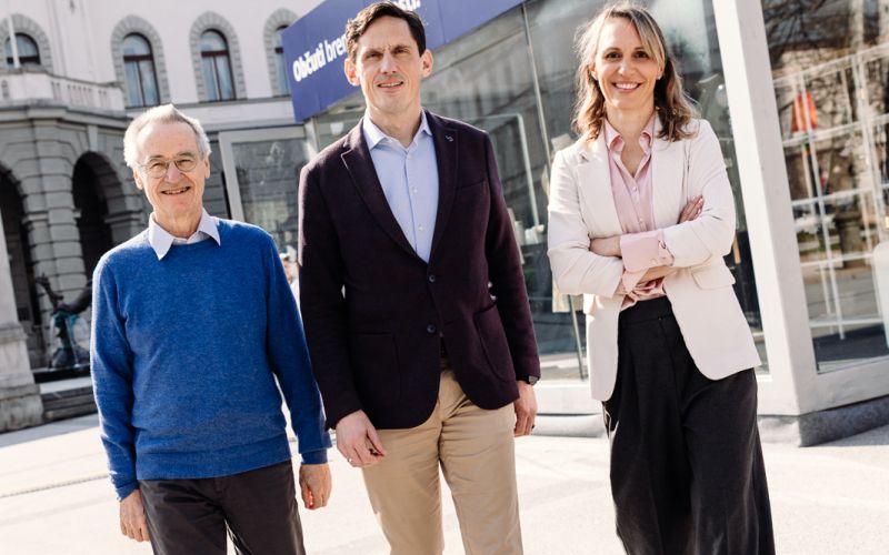 Strokovni govorci.jpg