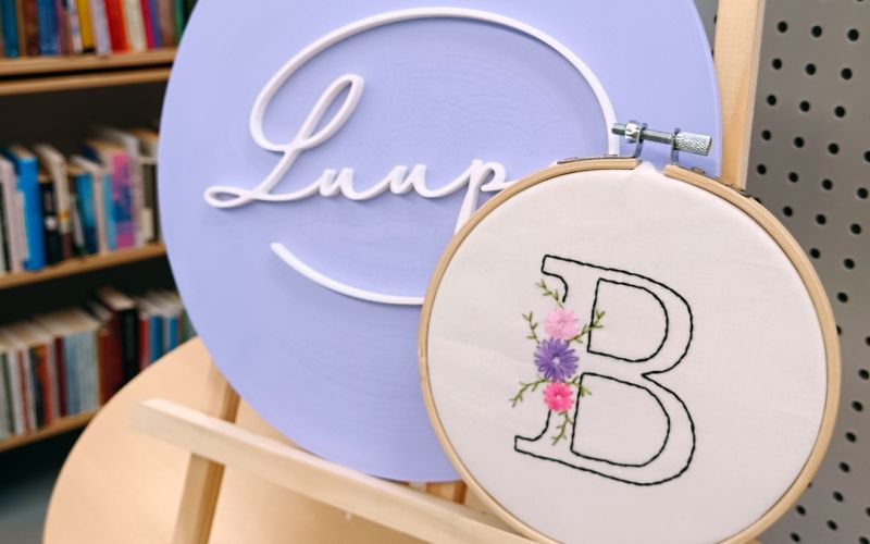 knjiznica-brezice, rocno-vezenje