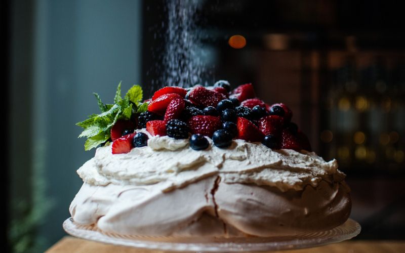 selective-focus-shot-delicious-dessert-pavlova.jpg