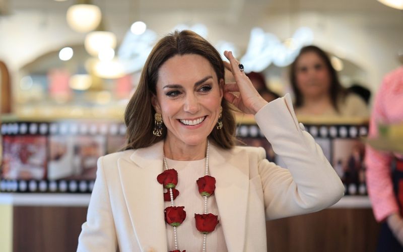 Kate Middleton, Leicester (4).jpg