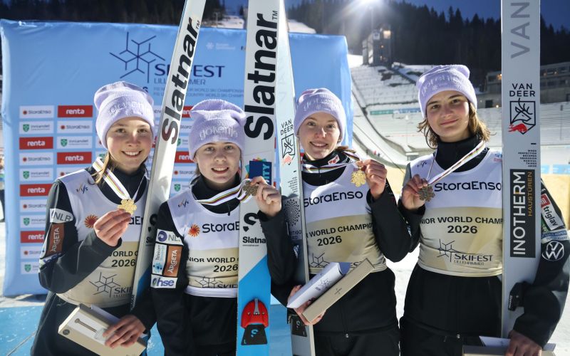 Maja Kovačič, Izadora Kopač, Ajda Košnjek in Taja Terbovšek.jpg