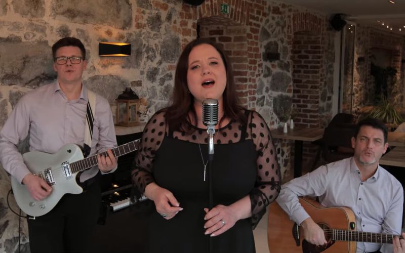 ansambel-andreja-bajuka