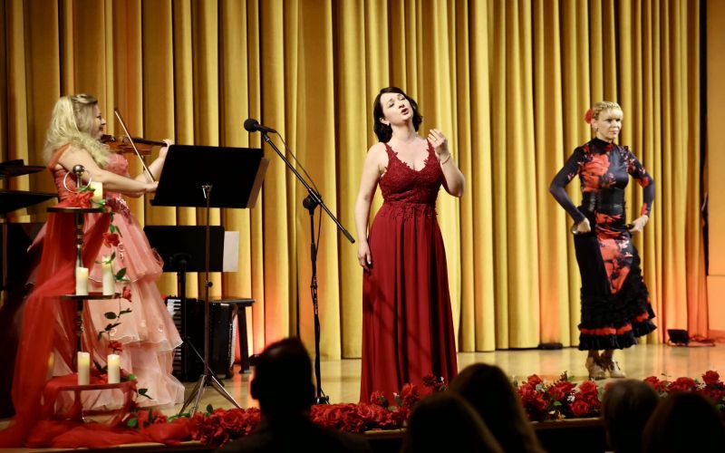 aroma-ljubezni, predstava, inga-ulokina