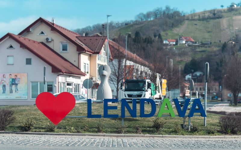 simbolična, lendava