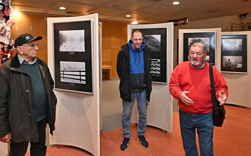 razstava, sivine, foto-klub-murska-sobota, fotografije