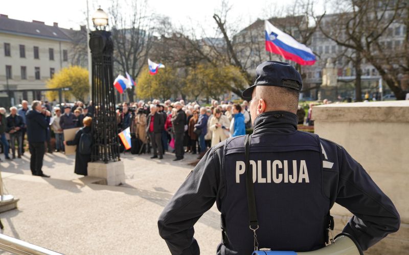 prostovoljno-koncanje-zivljenja, tozba
