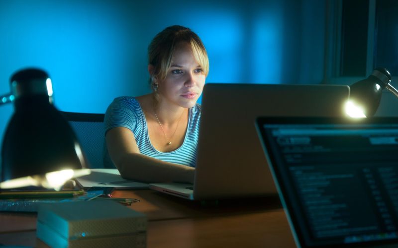 NOČNA PTICA, PONOČI