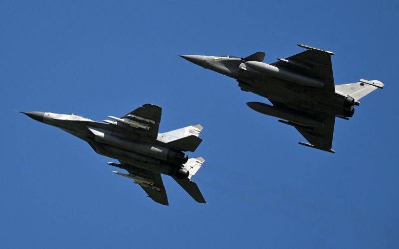 srbska vojska, mig-29.jpg