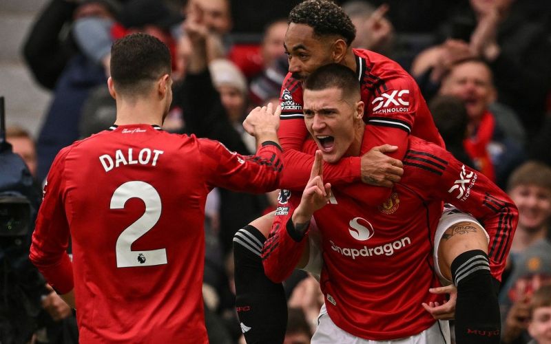 sesko aston villa pm.jpg