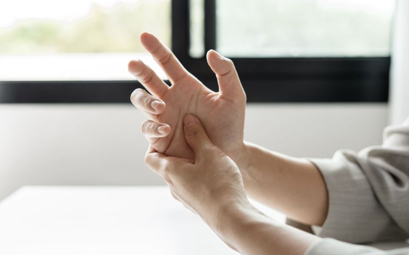 mravlinčenje v roki