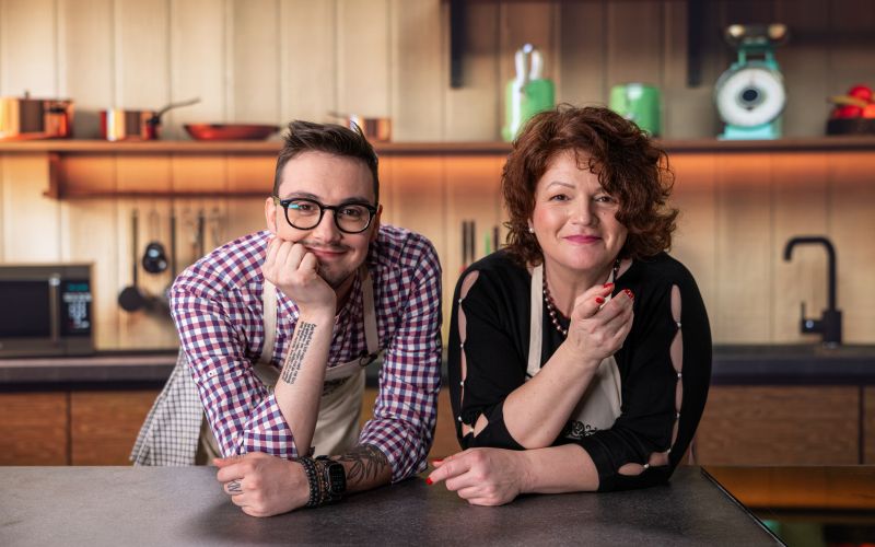 Belokranjski nadev navdušil gledalce oddaje Slovenske kuharice