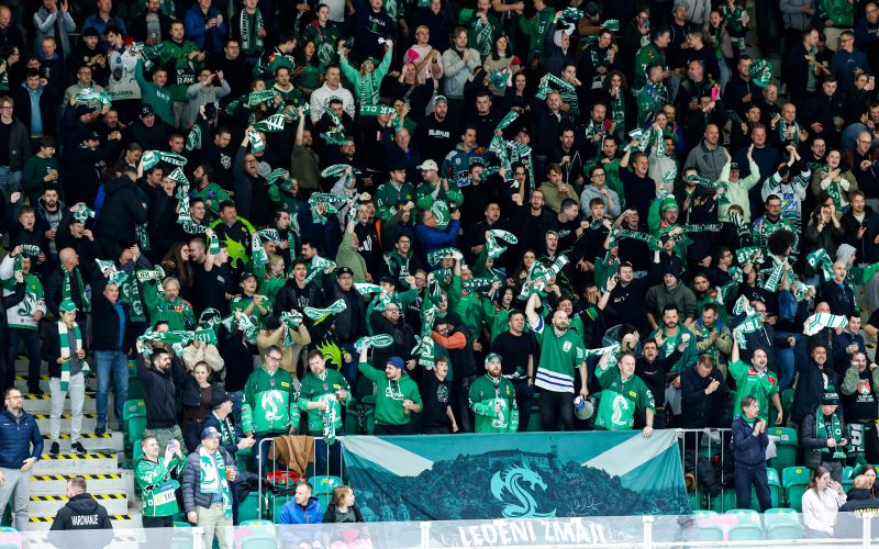 hk olimpija navijaci 26 af.jpg