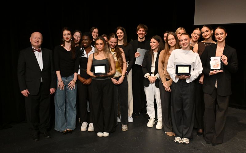 146-13-skupinska 2.JPG