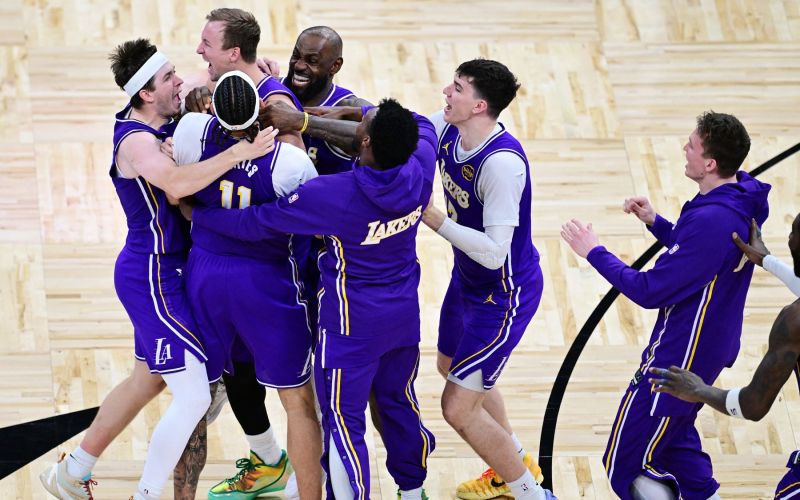 lakers doncic kennard.jpg