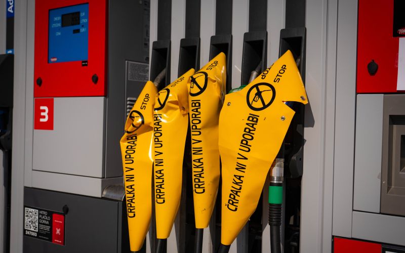 petrol gorivo bencin.jpg