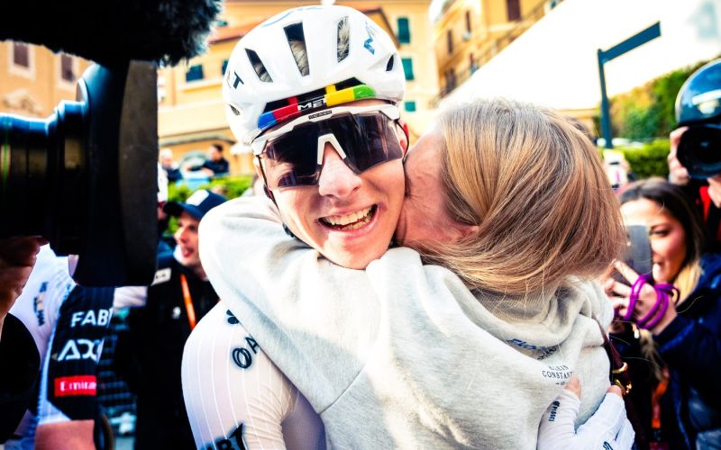 tadej pogacar urska.jpg