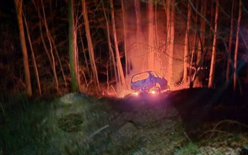 ojstrica, prometna, goreč avto.jpg