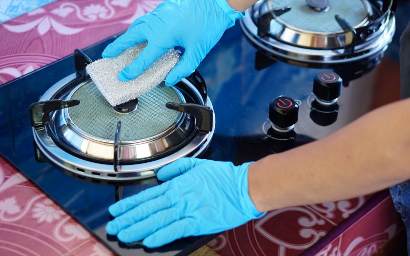 rja-na-posodi, kecap