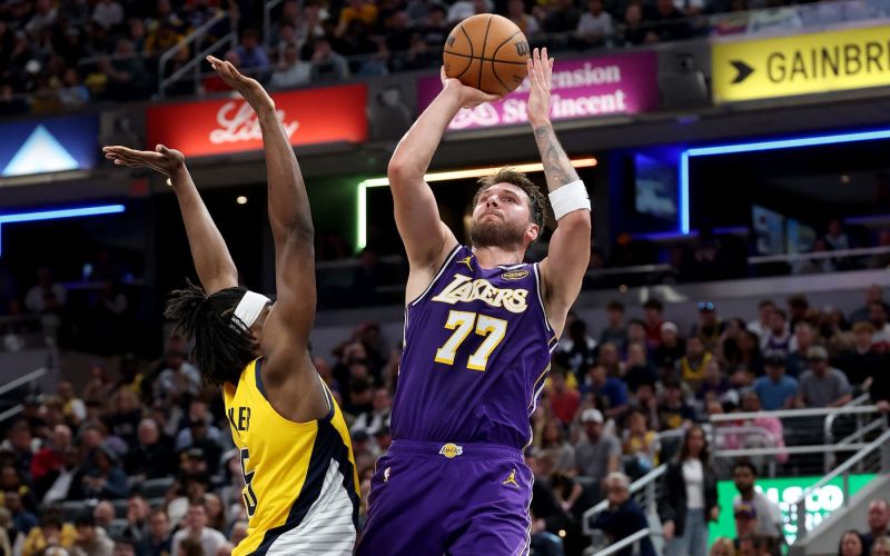 luka doncic lakers indiana pm.jpg