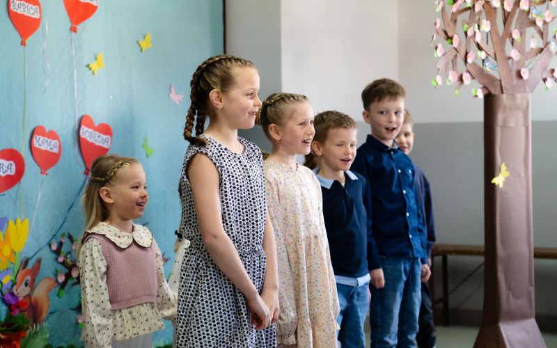 dan-zena, materinski-dan, predstava, berkovci