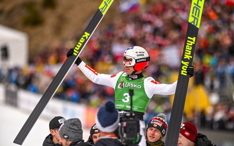 kamil stoch.jpg