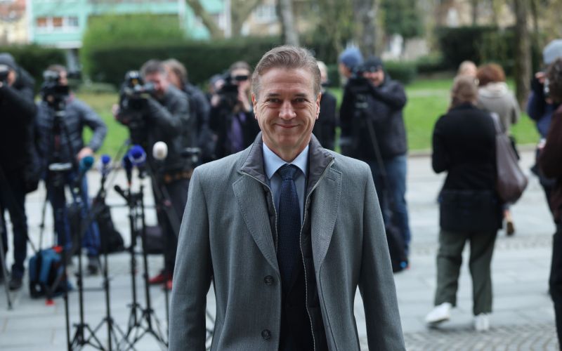 pogovori stranke predsednica.jpg