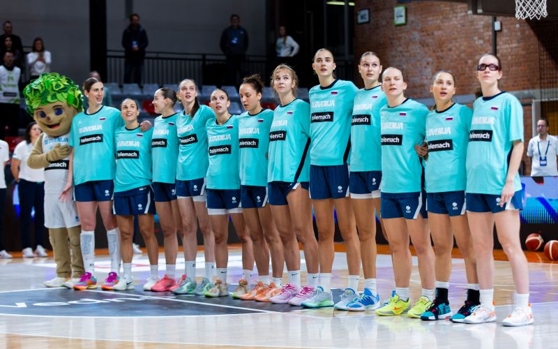 slovenija zenske.jpg