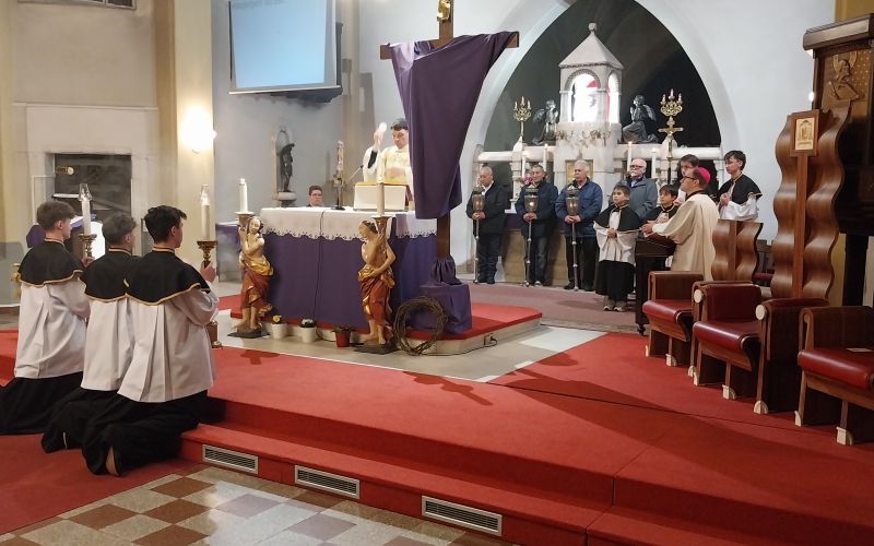 velik-cetrtek, stolnica