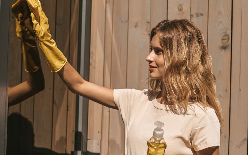 ČIŠČENJE OKEN.jpg