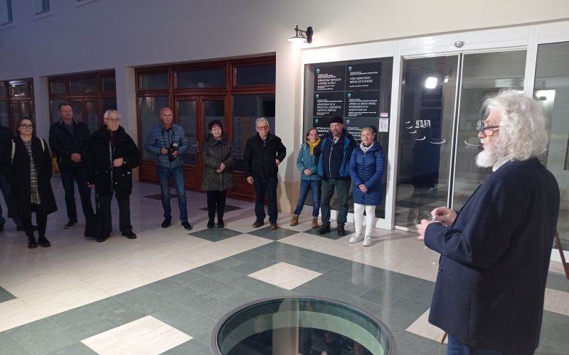 fotografska-razstava-fotokluba-brezice-zgodbe-v-linijah, fotoklub-brezice, davor-lipej