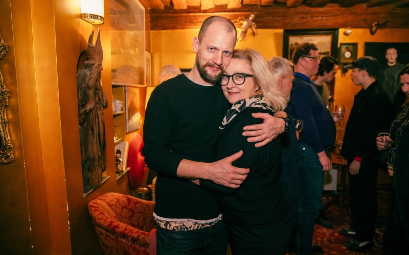 Jernej Gašperin, igralec; Nataša Barbara Gračner