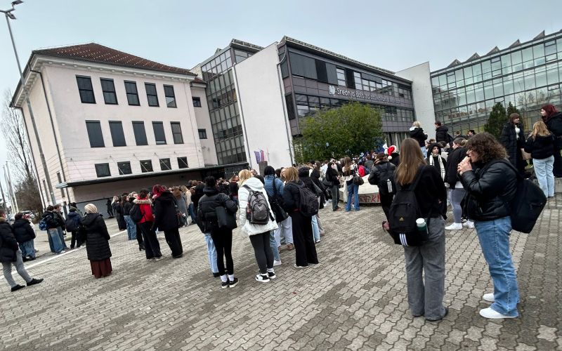 sola, srednja, gimnazija, vpis