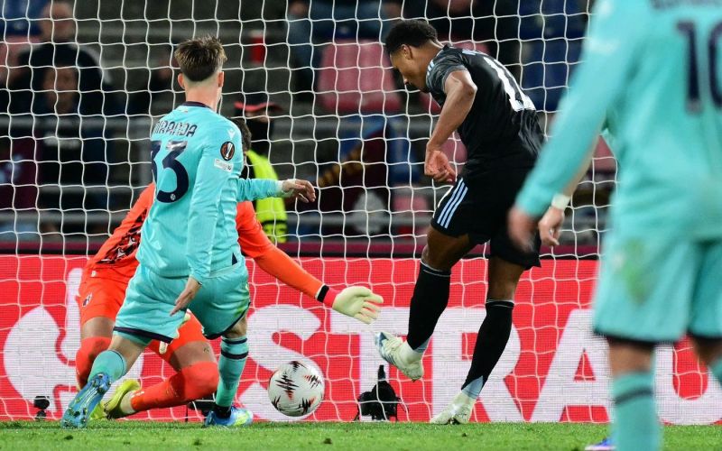 aston villa - bologna pm.jpg