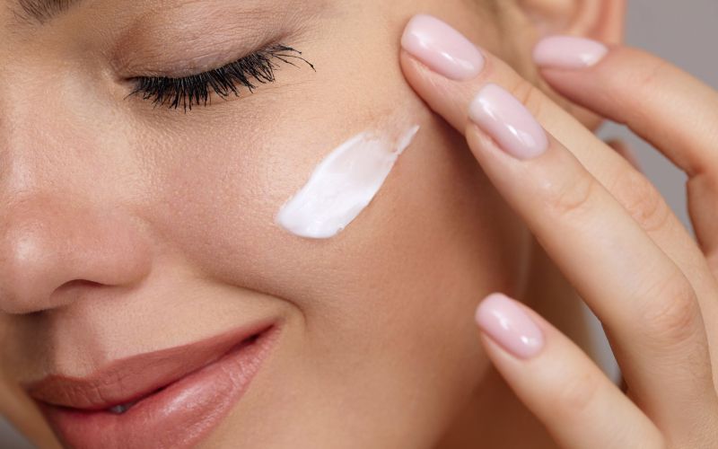 krema, nanos kreme, obraz