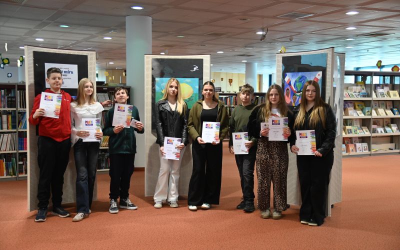 plakat-miru, razstava