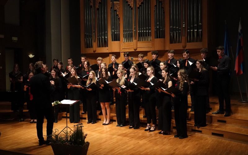 zbor, solski-center-velenje, koncer