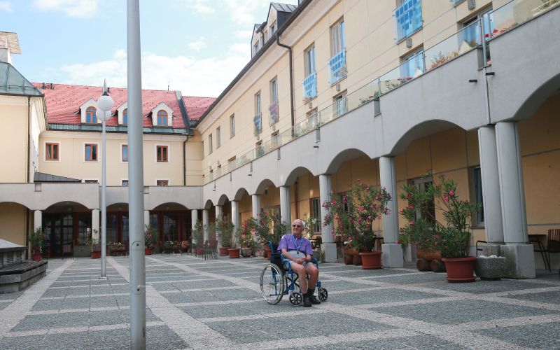 Dom sv Jozefa 014.JPG