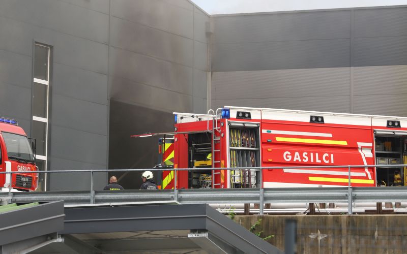 pozar v podjetju.jpg