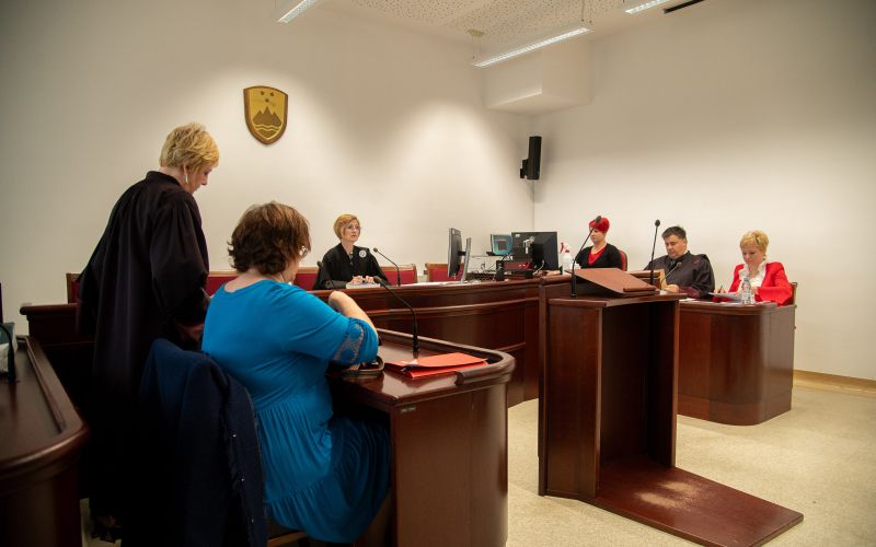 pišk, sojenje, župani, marko-virag, damjan-naželj, predstavnica-sindikata, sodba, obravnava