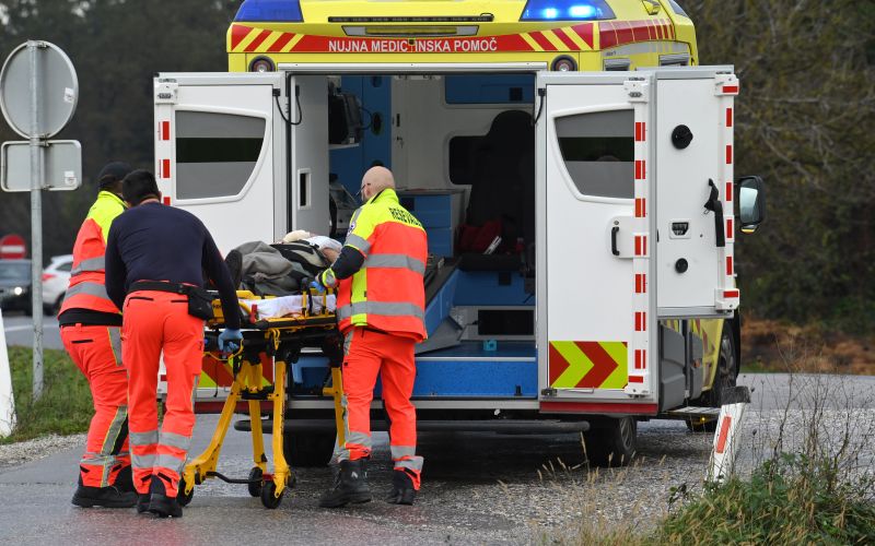 reševalec, vožnja, nesreča, varnost