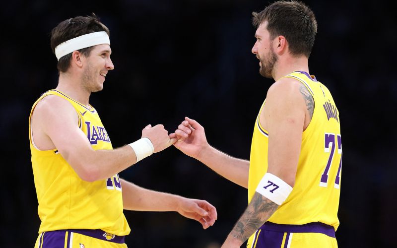 austin reaves luka doncic pm.jpg