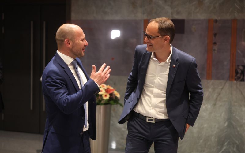 jernej vrtovec, anže logar.jpg