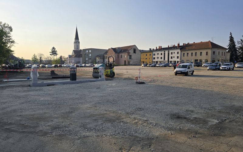 parkirišče-arhitekta-novaka, makadamsko-parkirišče