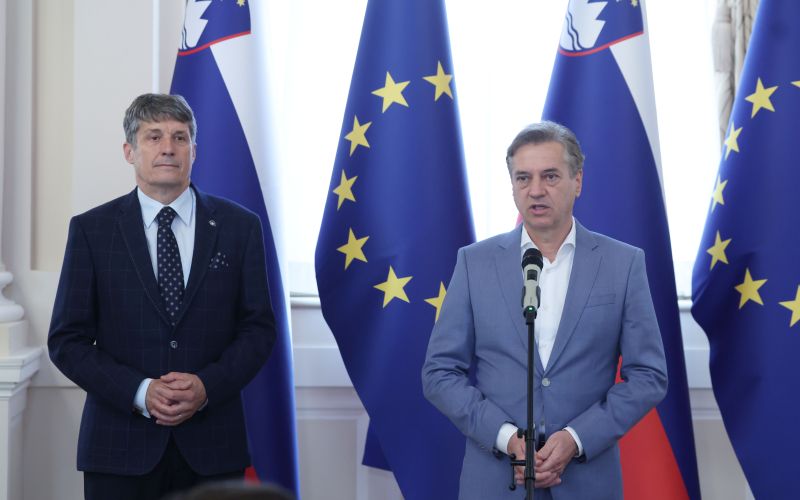 borut sajovic, robert golob