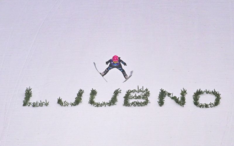 juliane seyfarth.jpg