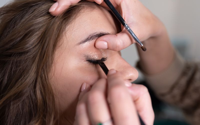 linija črtala, eyeliner