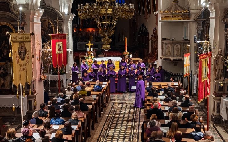 koncert, laudate-dominum, vokalna-skupina-mezzo